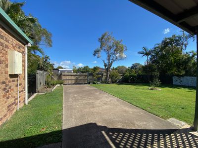 2 Debra Court, Urangan