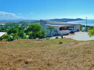 1 Seaview Court, Castle Hill