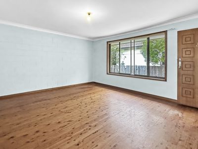 2 / 4 Boonerah Street, Albion Park Rail