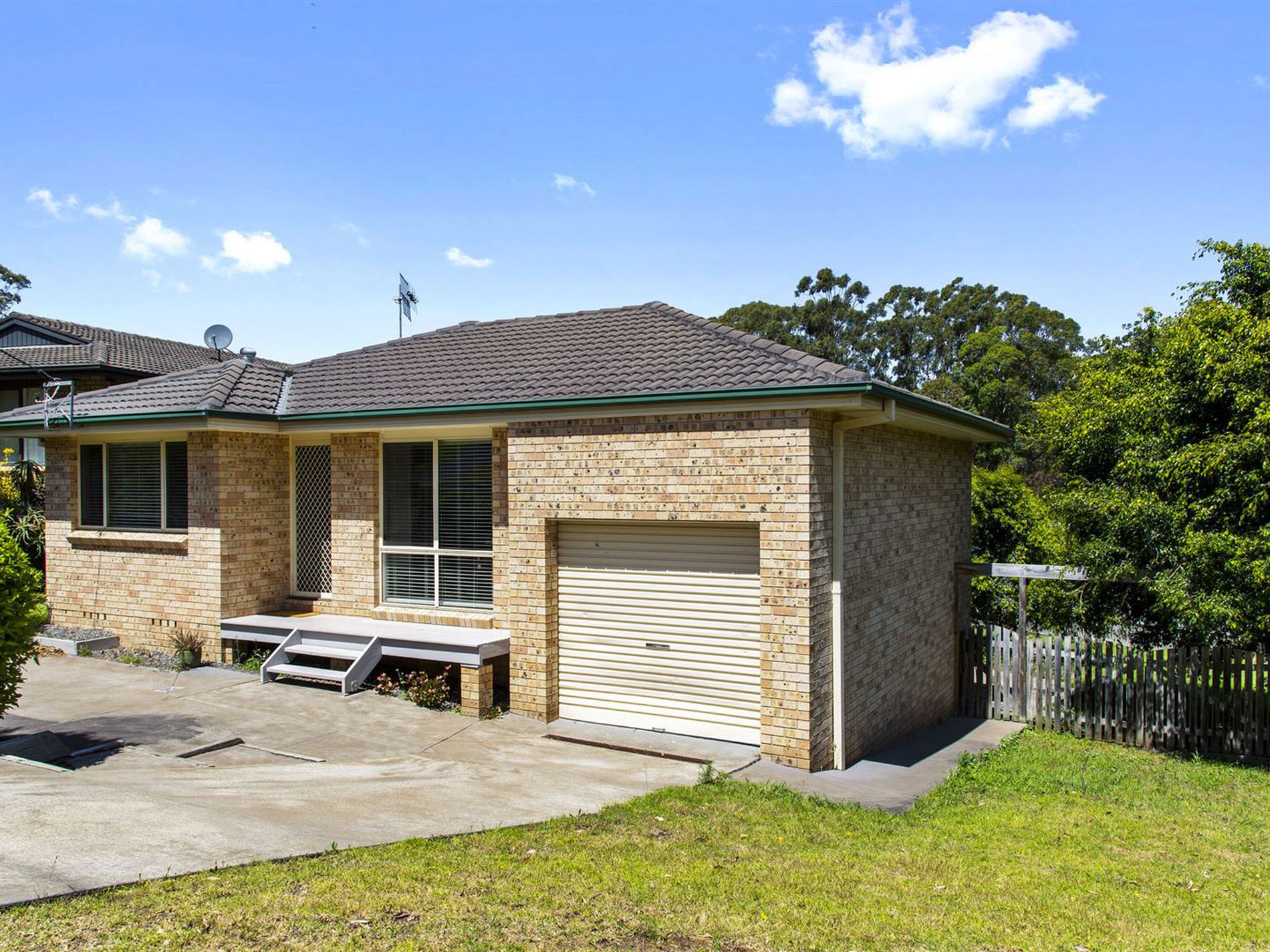 25 Bushland Avenue, Mollymook