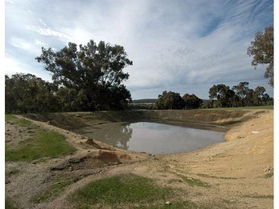 1 / Pike Road, Brookton