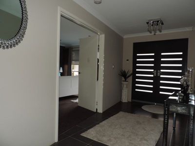 8 Safford Avenue, Aveley