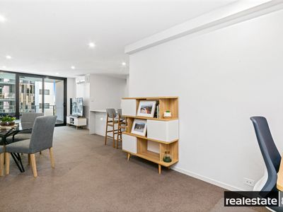 32 / 172 Railway Parade, West Leederville