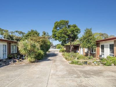 1 / 28-30 Helms Street, Newcomb