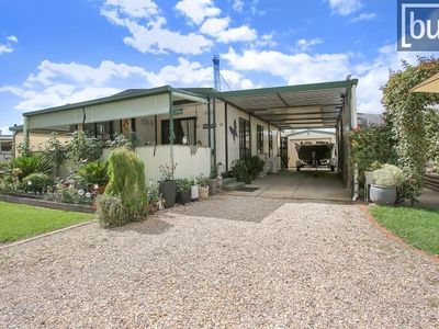 76 / 5189 Riverina Hwy, Howlong
