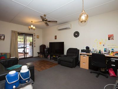 24 Weaver Place, South Hedland