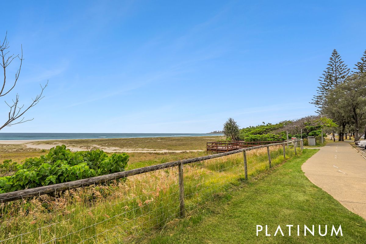 7 / 241 Golden Four Drive, Bilinga