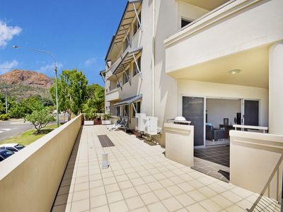10 / 88 Mitchell Street, North Ward