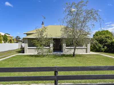 19 Adelaide Road, Millicent