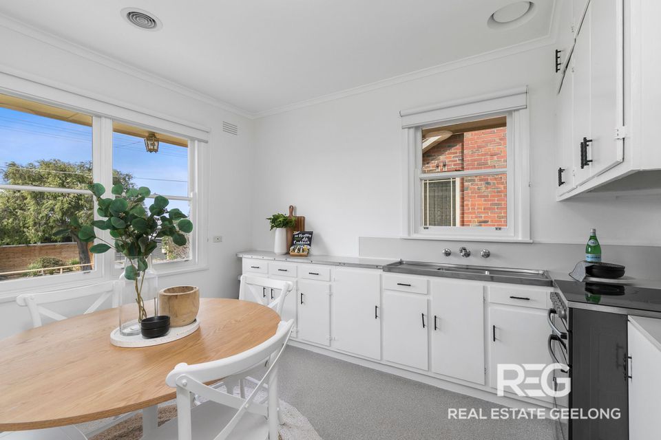 14 PATERSON STREET, East Geelong