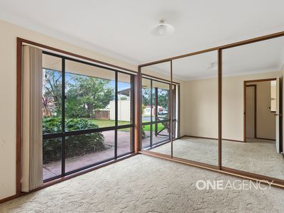 3 Hakea Place, Albion Park Rail