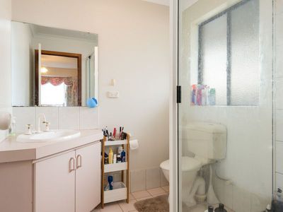 9 Nepean Grove, Hannans