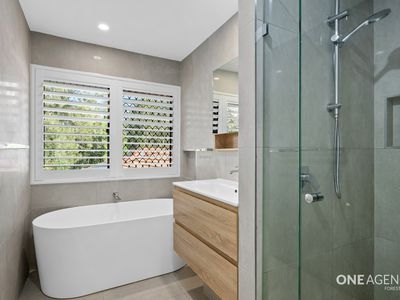 2 Lockyer Court, Forest Lake