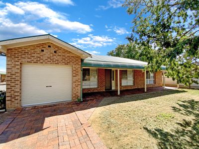 1/124 York Street, Forbes