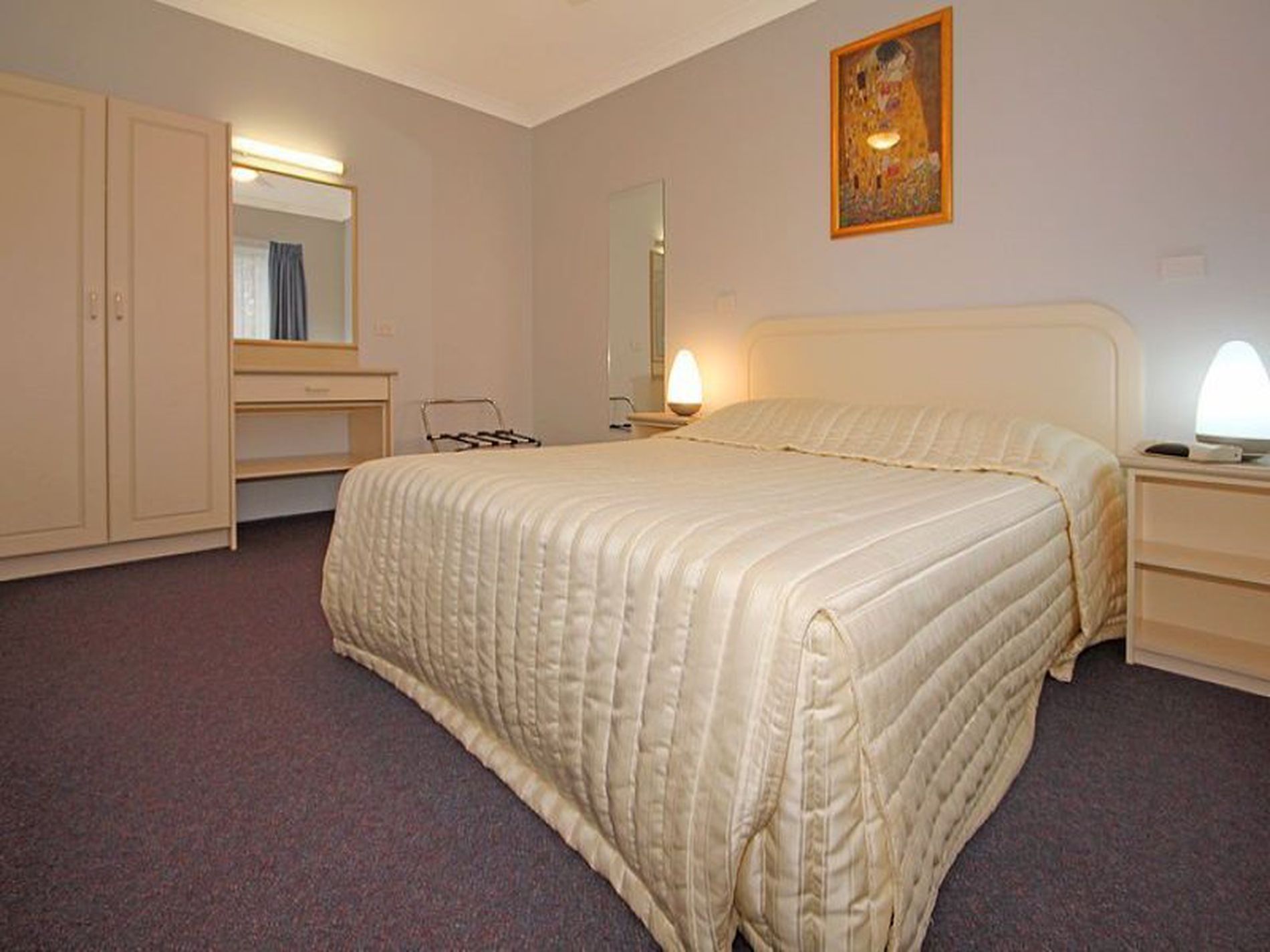 8 / 9 Shepherd Street, Mollymook Beach