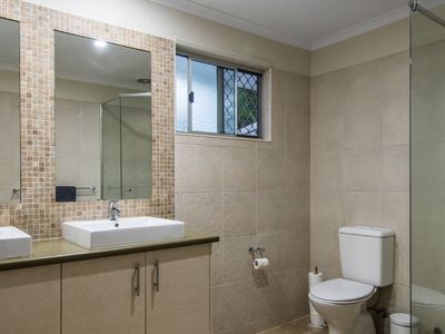 10 Amarina Avenue, Mooloolaba