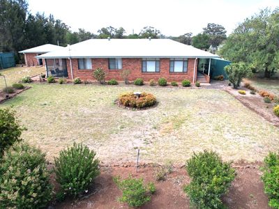 24B HALL ROAD, Merriwa