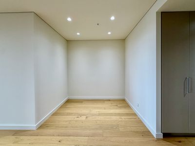 311 / 137 Anzac Parade, Kensington