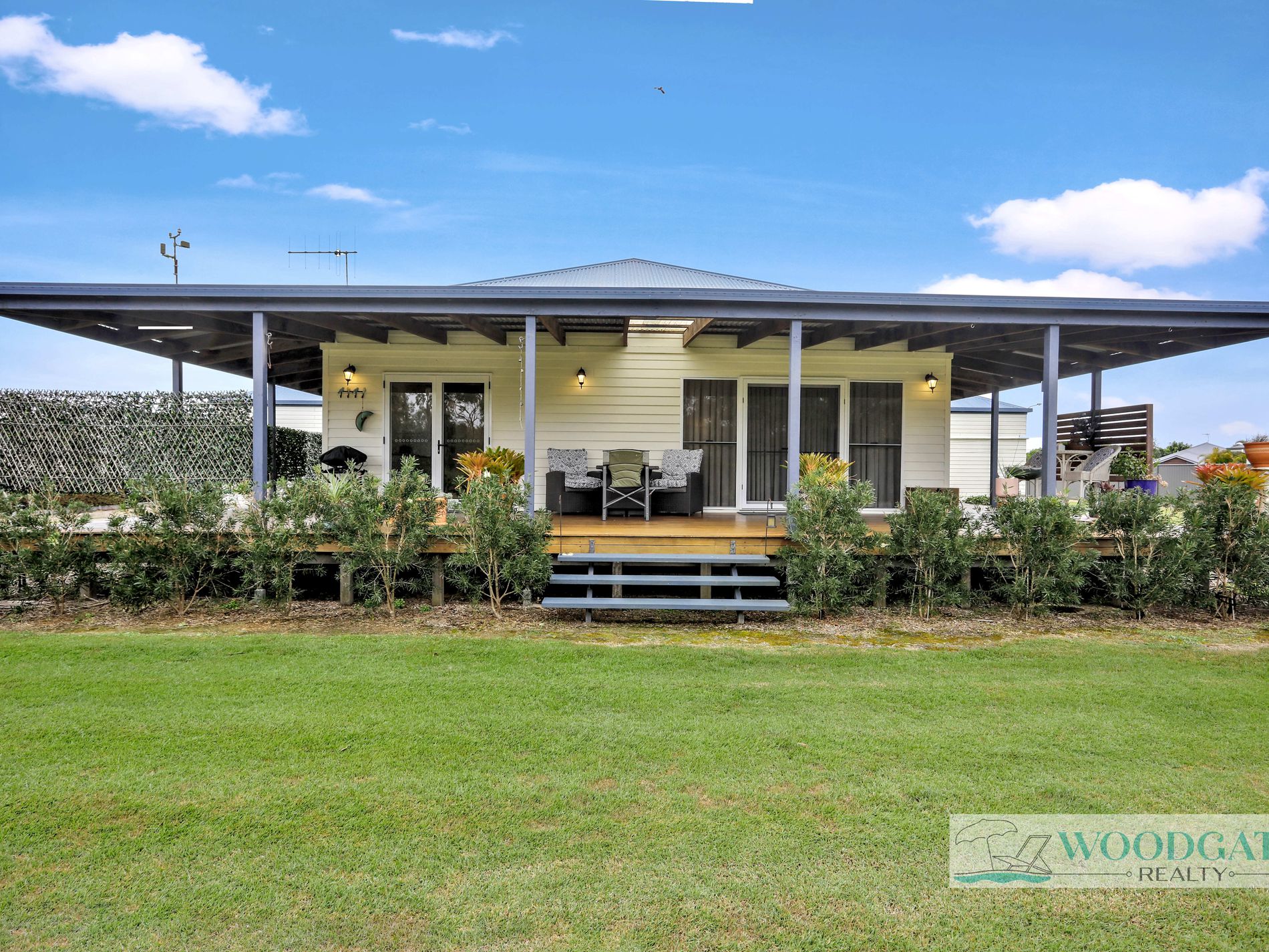 8 WALLUM STREET, Woodgate