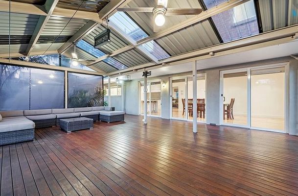 25 Glencairn Drive, Greenvale