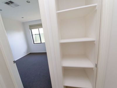 19 /  2-8 Diane Street, Dubbo
