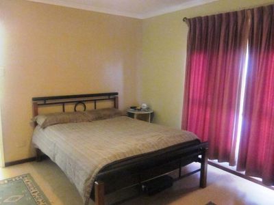 9 Kurrawan Way, Newman