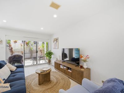 10 / 33-37 Emerald Drive, Diamond Beach