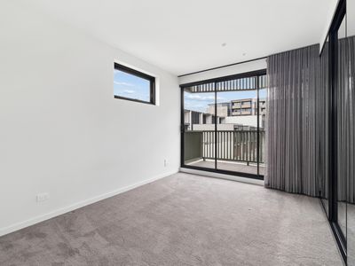 102 / 27 Aitken Street, Williamstown