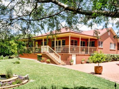 5 Brian Hambly Place, Dubbo