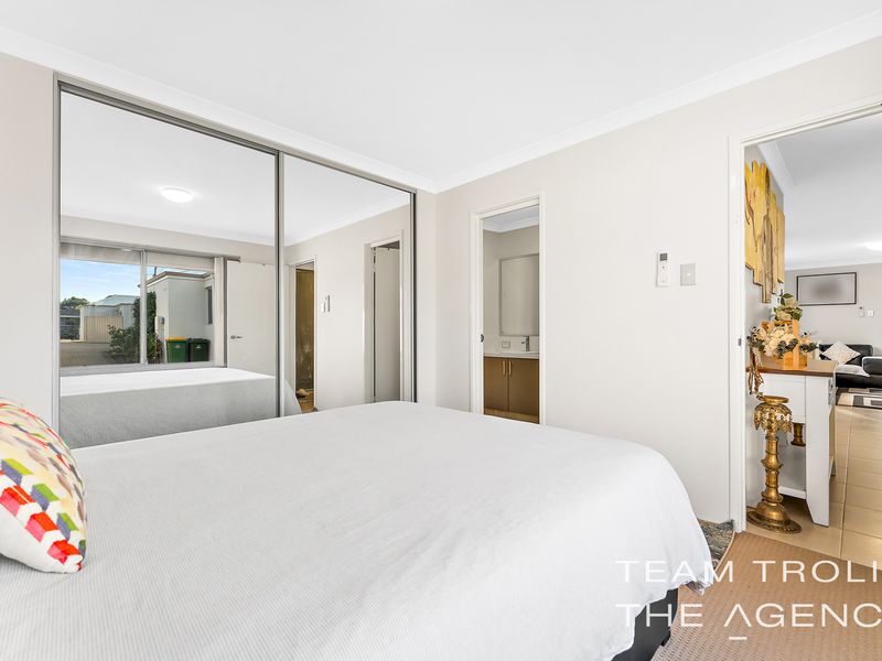 3 / 383 Carrington Street, Hamilton Hill