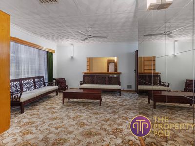 50 Howes Crescent, Dianella