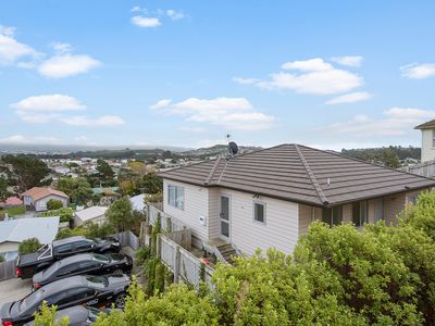 78-80 Waihora Crescent, Waitangirua