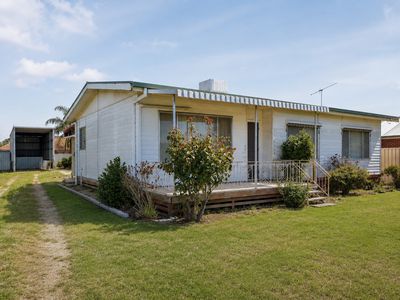 67 Hovell Street, Yarrawonga
