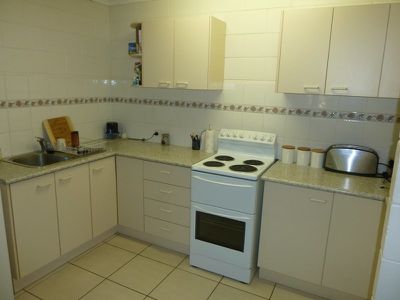 7 / 11 Bradman Avenue, Maroochydore