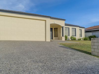 14 Denia Rise, Bennett Springs