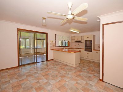 42 BAYRISE DRIVE, Urangan