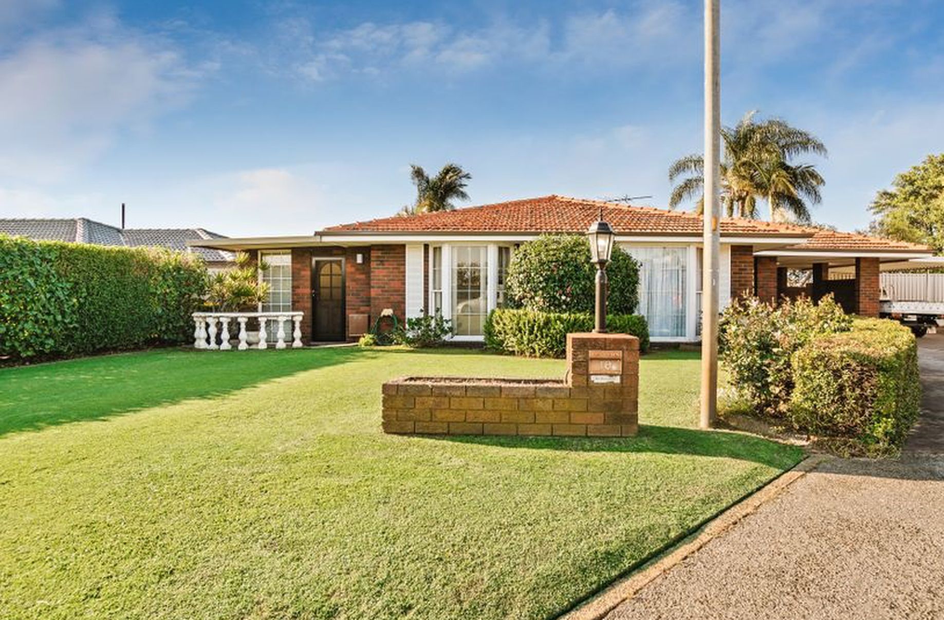 18 Rusham Place, Morley Leaf Asset Real Estate