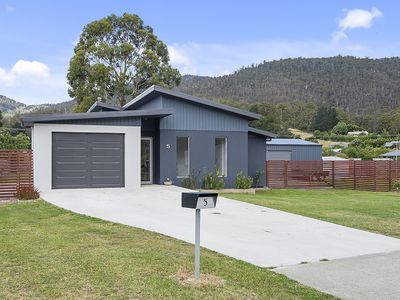 5 Ellison Street, Huonville