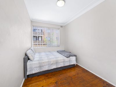 1 / 50 Fairmount Street, Lakemba