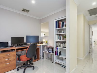 24 Spiral Flag Road, Yanchep