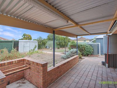 1 Forsyth Avenue, Horsham