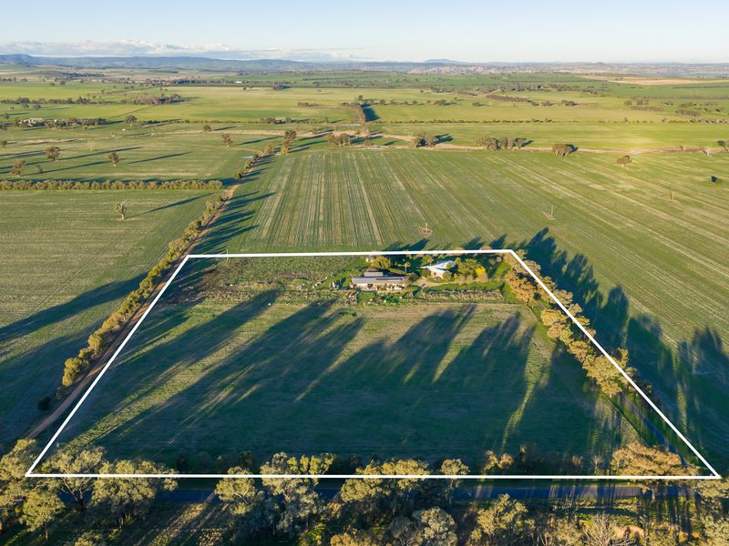 752 Longs Corner Road, Canowindra