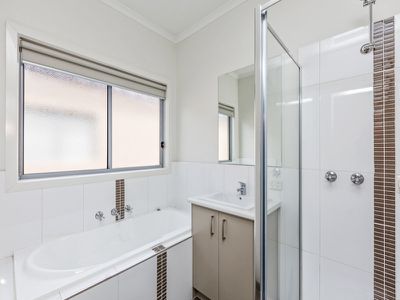 1 / 15 Cottrell Street, Werribee