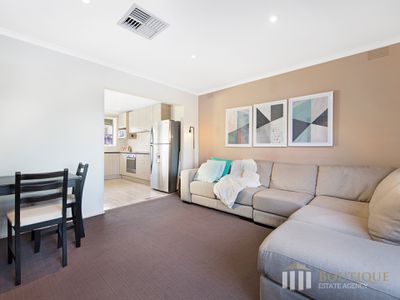 2 / 202 Gladstone Road, Dandenong North