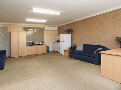 4 / 28 Glenwood Drive, Thornton