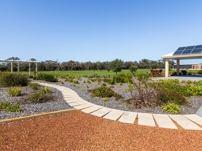 62 Honeymyrtle Loop, Forrestdale