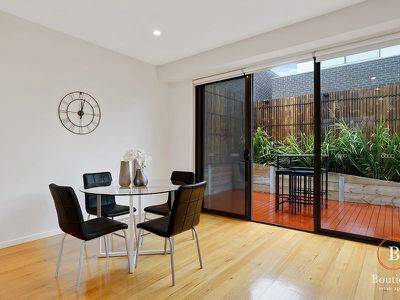 2 / 6 Hutchison Street, Niddrie