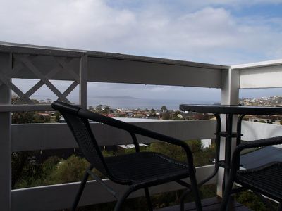 2 / 6 Opal Drive, Blackmans Bay