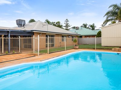 39 Tindals Crescent, Hannans