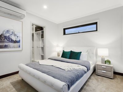 TH2 & TH3 / 2 Florence Street, Glen Waverley
